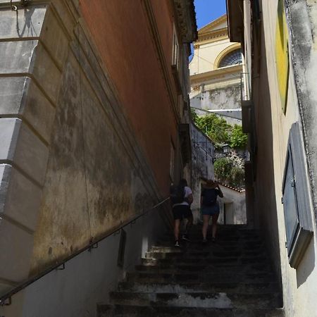 לינה וארוחת בוקר מאיורי Casa Mariannina מראה חיצוני תמונה