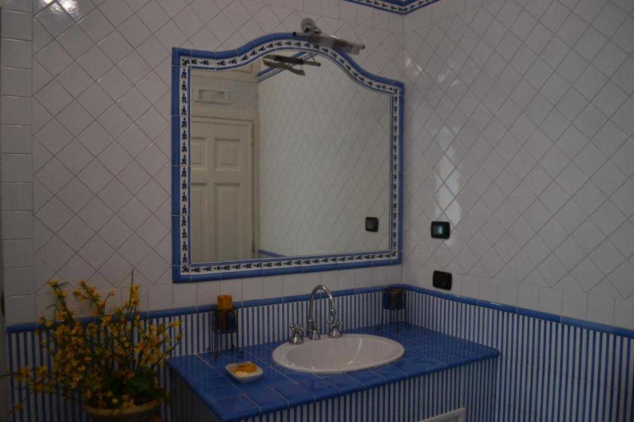 לינה וארוחת בוקר מאיורי Casa Mariannina מראה חיצוני תמונה